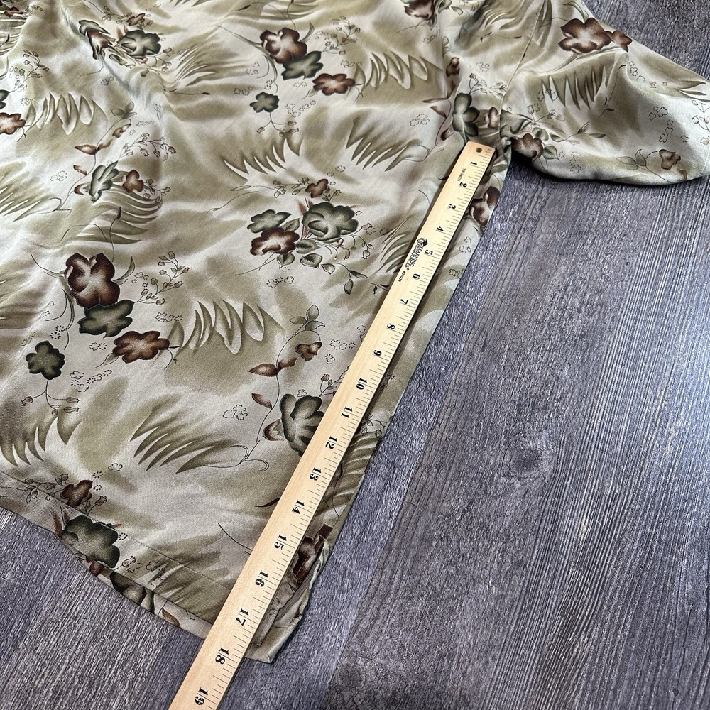 Tommy Bahama Men's 100% Silk Floral Shirt Short Sleeve Button Down Size XL - Picture 9 of 10